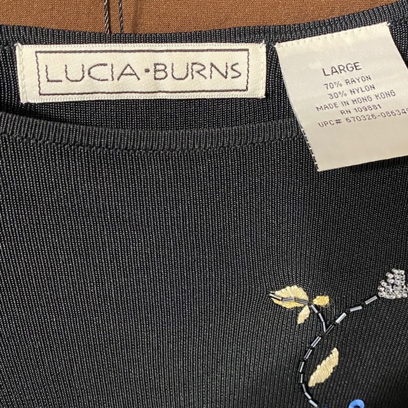 Lucia Burns black foral Embroidered & beaded sequin Top shirt blouse size LARGE - Picture 8 of 10